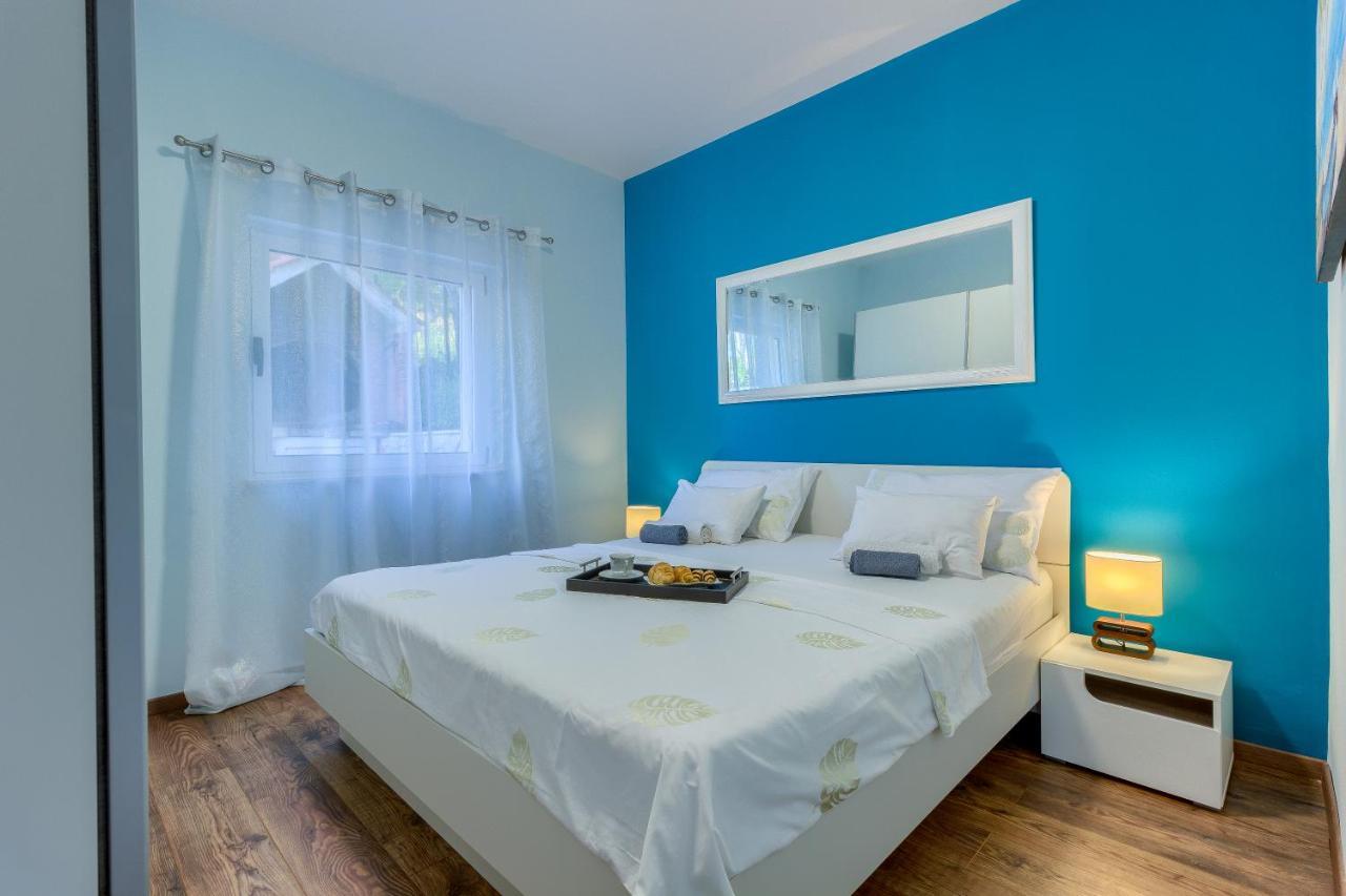 Apartments Pepa Подстрана Екстер'єр фото