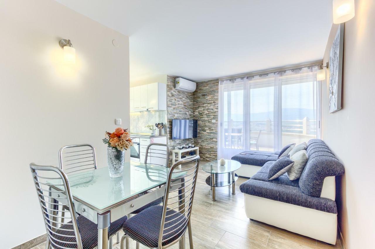Apartments Pepa Подстрана Екстер'єр фото