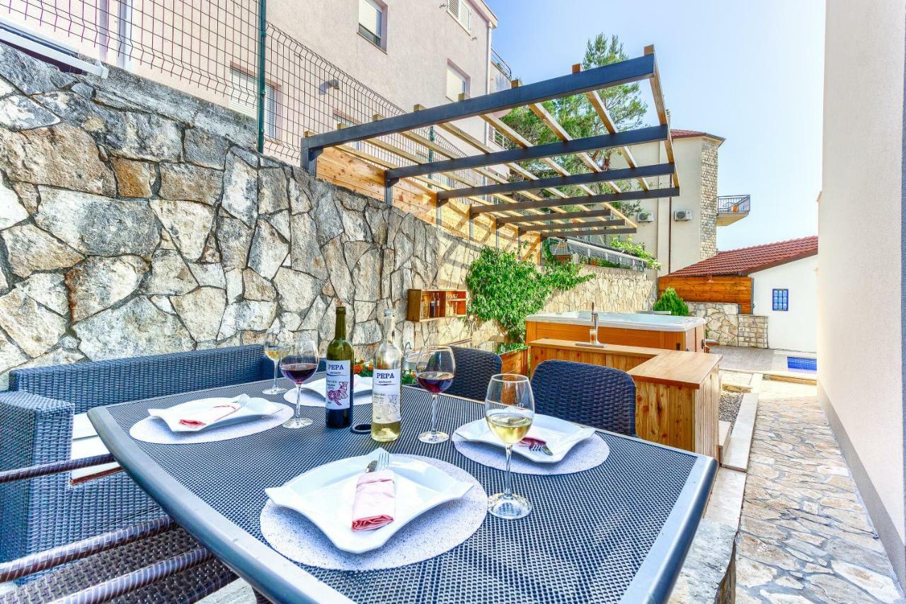 Apartments Pepa Подстрана Екстер'єр фото
